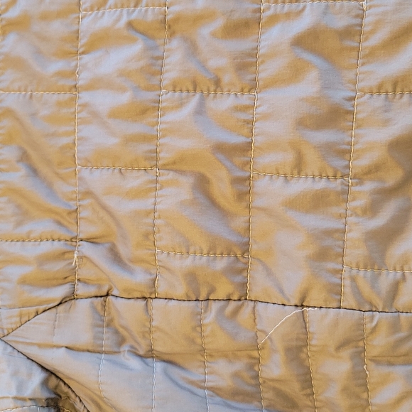 Women's Patagonia Nano Puff jacket, size M in gray - Picture 4 of 11